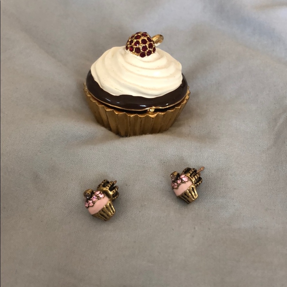 Juicy Couture Cupcake Earrings